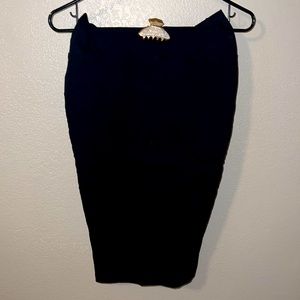 Windsor pencil skirt